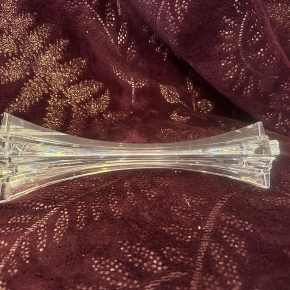 Pair of Mikasa clear crystal candle holders. Add a sparkle to any room. - Picture 8 of 10